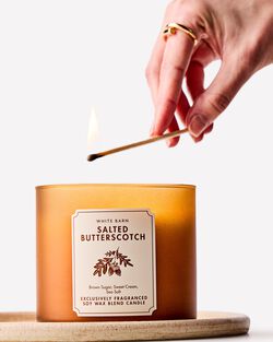 Nến 3 Bấc Salted Butterscotch 3-Wick Candle image number null