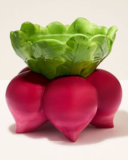 Beet Pedestal 3-Wick Candle Holder image number null