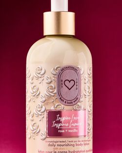 Sữa Dưỡng Thể Inspire Love: Rose + Vanilla Moisturizing Body Lotion image number null
