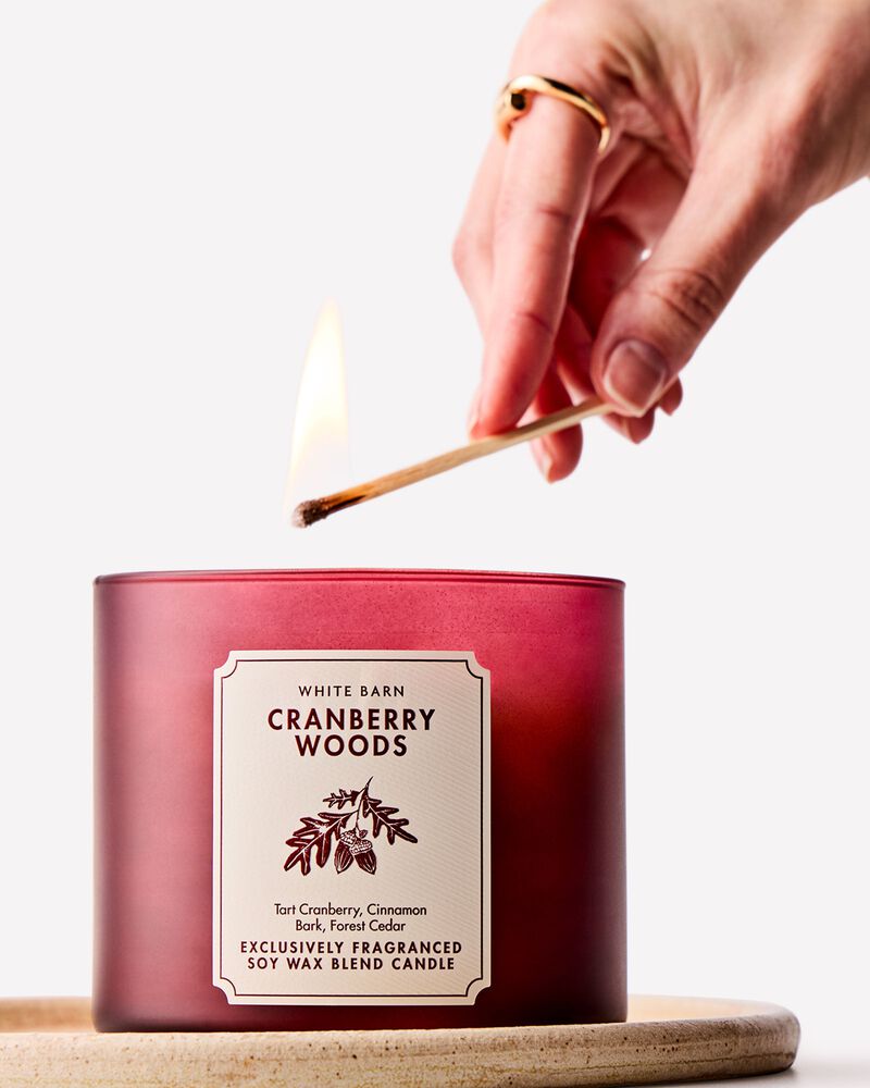 Nến 3 Bấc Cranberry Woods 3-Wick Candle 3-Wick Candle