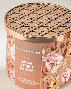 Nến 3 Bấc Mainstreet Bakery 3-Wick Candle image number null