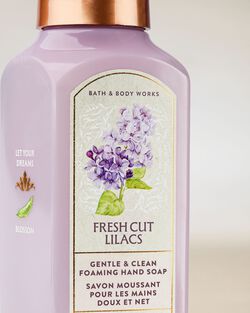 Nước Rửa Tay Tạo Bọt Fresh Cut Lilacs Gentle & Clean Foaming Hand Soap image number null