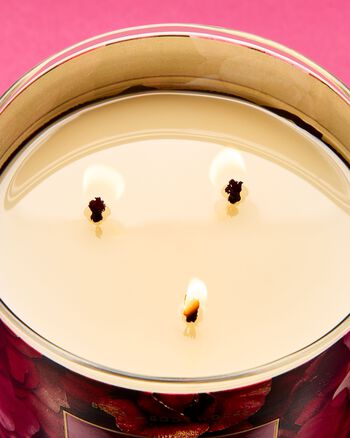 Nến 3 Bấc Covered In Roses 3-Wick Candle 3-Wick Candle