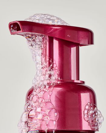 Nước Rửa Tay Tạo Bọt Covered In Roses Gentle & Clean Foaming Hand Soap Gentle & Clean Foaming Hand Soap