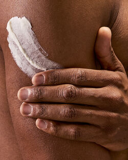 Noir Travel Size Ultimate Hydration Body Cream image number null