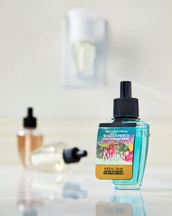 Tinh Dầu X&ocirc;ng Ph&ograve;ng Mulan Wallflowers Fragrance Refill image number null