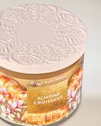 Nến 3 Bấc Almond Croissant 3-Wick Candle image number null