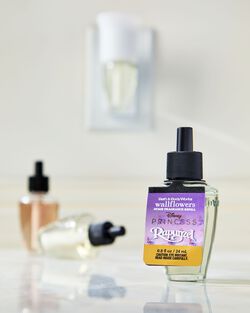 Tinh Dầu X&ocirc;ng Ph&ograve;ng Rapunzel Wallflowers Fragrance Refill image number null