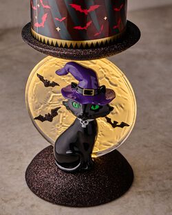 Đế Nến 3 Bấc Light-up Cat and Moon Pedestal 3-Wick Candle Holder