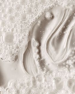 Sữa Tắm Almond Croissant Body Wash image number null