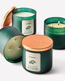 Nến 3 Bấc Flannel 3-Wick Candle image number null