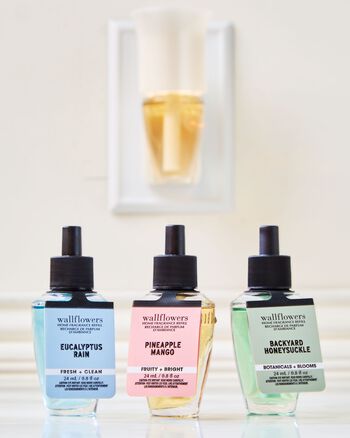 Tinh Dầu X&ocirc;ng Ph&ograve;ng Backyard Honeysuckle Wallflowers Fragrance Refill Tinh Dầu X&ocirc;ng Ph&ograve;ng