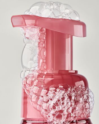 Nước Rửa Tay Tạo Bọt Strawberry Pound Cake Gentle & Clean Foaming Hand Soap Gentle & Clean Foaming Hand Soap