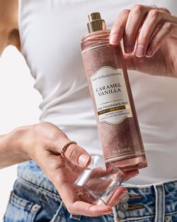 Xịt Thơm Cao Cấp Caramel Vanilla Fine Fragrance Mist image number null