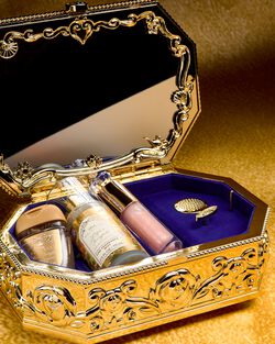 Hộp Nhạc Lưu Niệm Disney Princess Keepsake Music Box image number null