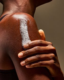 Sữa Tắm Belle Body Wash image number null