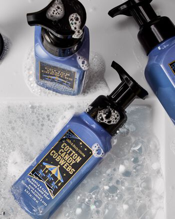 Nước Rửa Tay Tạo Bọt L&agrave;m Sạch & Dịu Nhẹ Cotton Candy Cobwebs Gentle & Clean Foaming Hand Soap Gentle & Clean Foaming Hand Soap