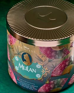 Nến 3 Bấc Mulan 3-Wick Candle image number null