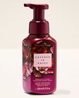 Nước Rửa Tay Tạo Bọt Covered In Roses Gentle & Clean Foaming Hand Soap image number null