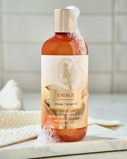 Sữa Tắm Orange Ginger Body Wash image number null