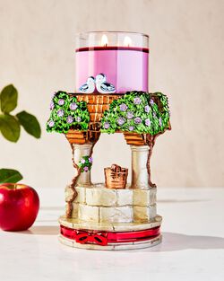 Đế Nến 3 Bấc Snow White Pedestal 3-Wick Candle Holder image number null