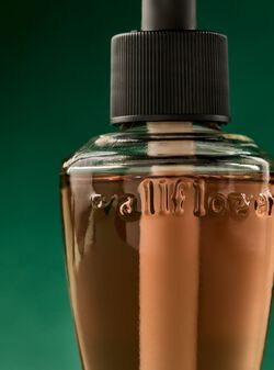 Christmas Cookie Baking Wallflowers Fragrance Refill image number null