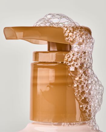 Nước Rửa Tay Dưỡng Ẩm Cozy Vanilla Almond Daily Moisturizing Hand Soap Daily Moisturizing Hand Soap